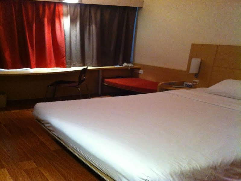 Ibis Chengdu Yongfeng Hotel Ngoại thất bức ảnh
